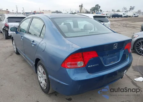 2008 Honda Civic Lx z USA, uszkodzony, nr VIN 2HGFA16528H528227